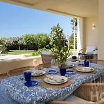 Holidays & Beachfront Neptuno Iii , Sea Views,and Garden,elviria