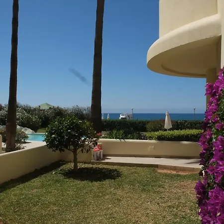 Beachfront Complex Neptuno Iii , Sea Views, Pool And Garden,elviria Apartment *