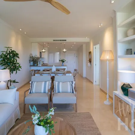 Beachfront Complex Neptuno Iii , Sea Views, Pool And Garden,elviria * Marbella