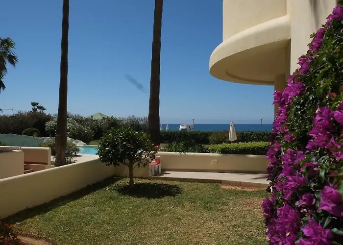 Beachfront Complex Neptuno Iii , Sea Views, Pool And Garden,elviria شقة *